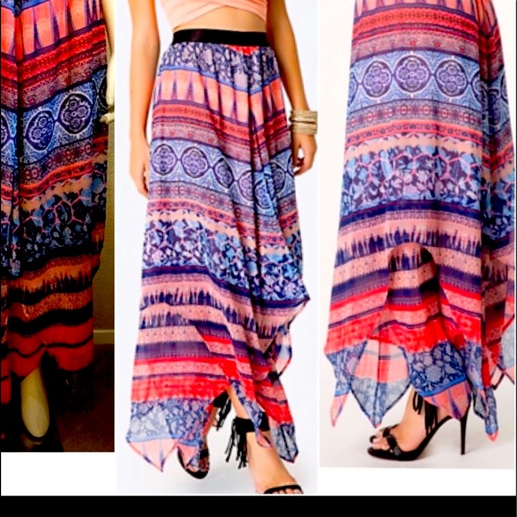 NWT Bebe print Maxi Skirt - Picture 3 of 11